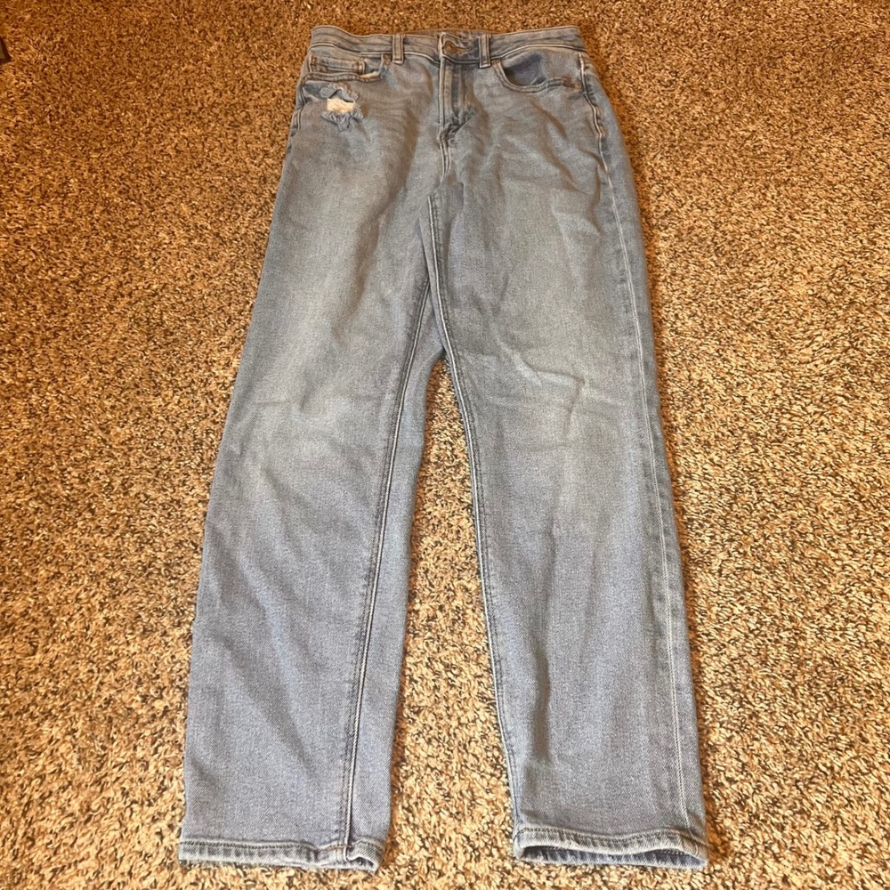 American Eagle Outfitters Mom Jeans Light Wash Distressed High Rise Size 4